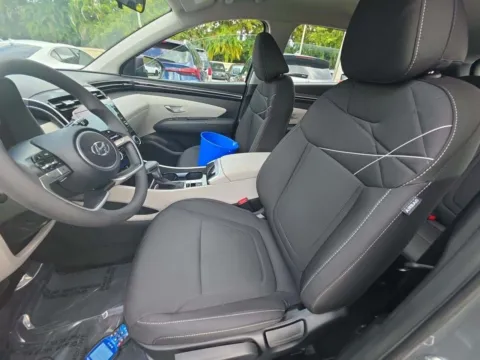 More photos of 2024 Hyundai Tucson SE at Gulliver Auto Group, TX