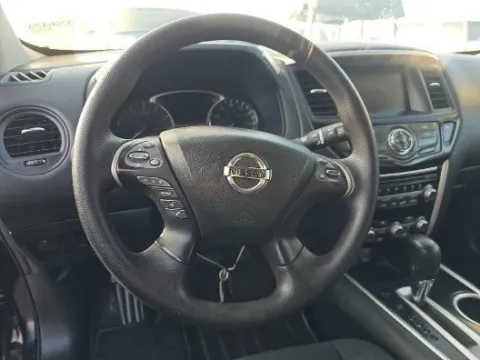 More photos of 2020 Nissan Pathfinder S at Gulliver Auto Group, TX