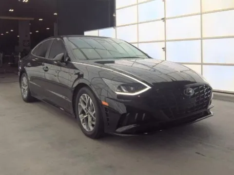 Photos of 2021 Hyundai Sonata SEL for sale in Plano, TX at Gulliver Auto Group