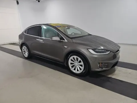 Photos of 2016 Tesla Model X 90D for sale in Plano, TX at Gulliver Auto Group