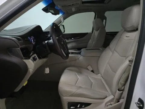 More photos of 2016 Cadillac Escalade Luxury at Gulliver Auto Group, TX