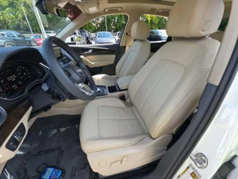 More photos of 2018 Audi Q5 2.0T Premium Plus at Gulliver Auto Group, TX