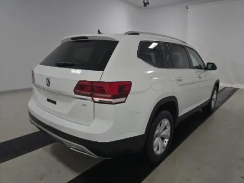 Another view of 2018 Volkswagen Atlas 3.6L V6 SE for sale in Plano, TX at Gulliver Auto Group