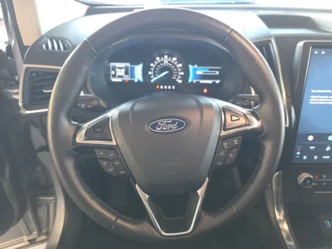 More photos of 2024 Ford Edge Titanium at Gulliver Auto Group, TX