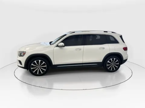 More photos of 2022 Mercedes-Benz GLB 250 at Gulliver Auto Group, TX