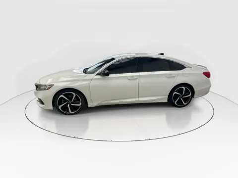 More photos of 2022 Honda Accord Sport at Gulliver Auto Group, TX