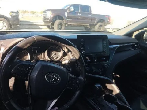 More photos of 2022 Toyota Camry SE at Gulliver Auto Group, TX