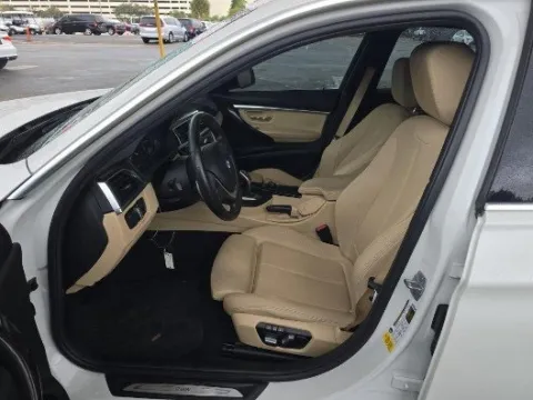 More photos of 2018 BMW 3 Series 330i at Gulliver Auto Group, TX