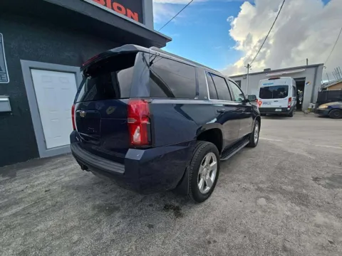 Photos of 2018 Chevrolet Tahoe LT for sale in Plano, TX at Gulliver Auto Group