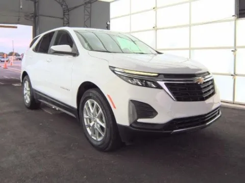 Photos of 2023 Chevrolet Equinox LT for sale in Plano, TX at Gulliver Auto Group