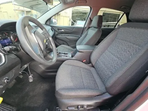 More photos of 2023 Chevrolet Equinox LT at Gulliver Auto Group, TX
