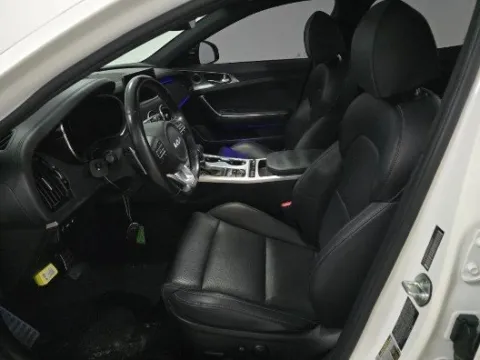 More photos of 2022 Kia Stinger GT1 at Gulliver Auto Group, TX