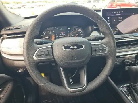 More photos of 2024 Jeep Compass Sport at Gulliver Auto Group, TX