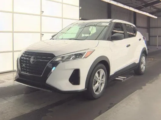 2022 Nissan Kicks S