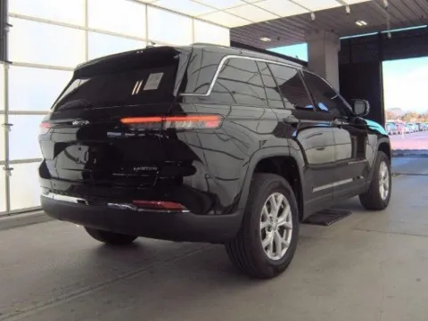 Another view of 2022 Jeep Grand Cherokee Limited for sale in Plano, TX at Gulliver Auto Group