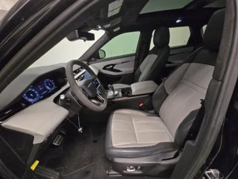 More photos of 2023 Land Rover Range Rover Evoque Dynamic at Gulliver Auto Group, TX