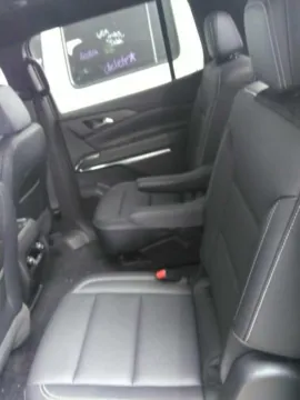 More photos of 2025 Chevrolet Traverse LT at Gulliver Auto Group, TX