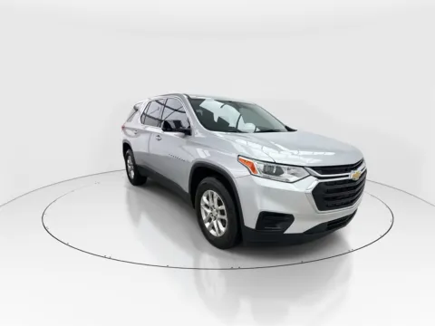 Photos of 2020 Chevrolet Traverse LS for sale in Plano, TX at Gulliver Auto Group