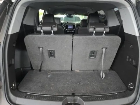 More photos of 2020 GMC Acadia SLT at Gulliver Auto Group, TX