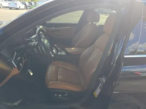 More photos of 2020 BMW 5 Series 530i at Gulliver Auto Group, TX