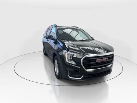 Photos of 2023 GMC Terrain SLE for sale in Plano, TX at Gulliver Auto Group