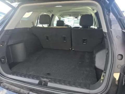 More photos of 2023 GMC Terrain SLE at Gulliver Auto Group, TX