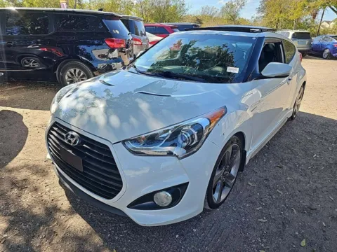 White 2015 Hyundai Veloster Turbo for sale in Plano, TX