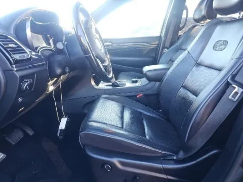 More photos of 2020 Jeep Grand Cherokee Overland at Gulliver Auto Group, TX