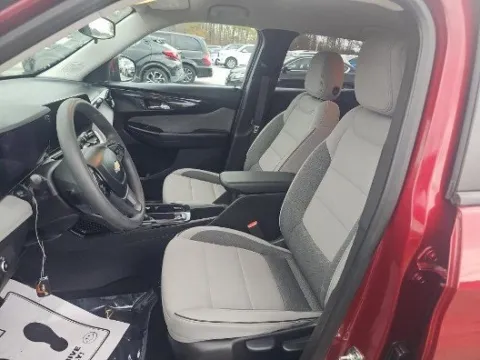 More photos of 2025 Chevrolet TrailBlazer LT at Gulliver Auto Group, TX