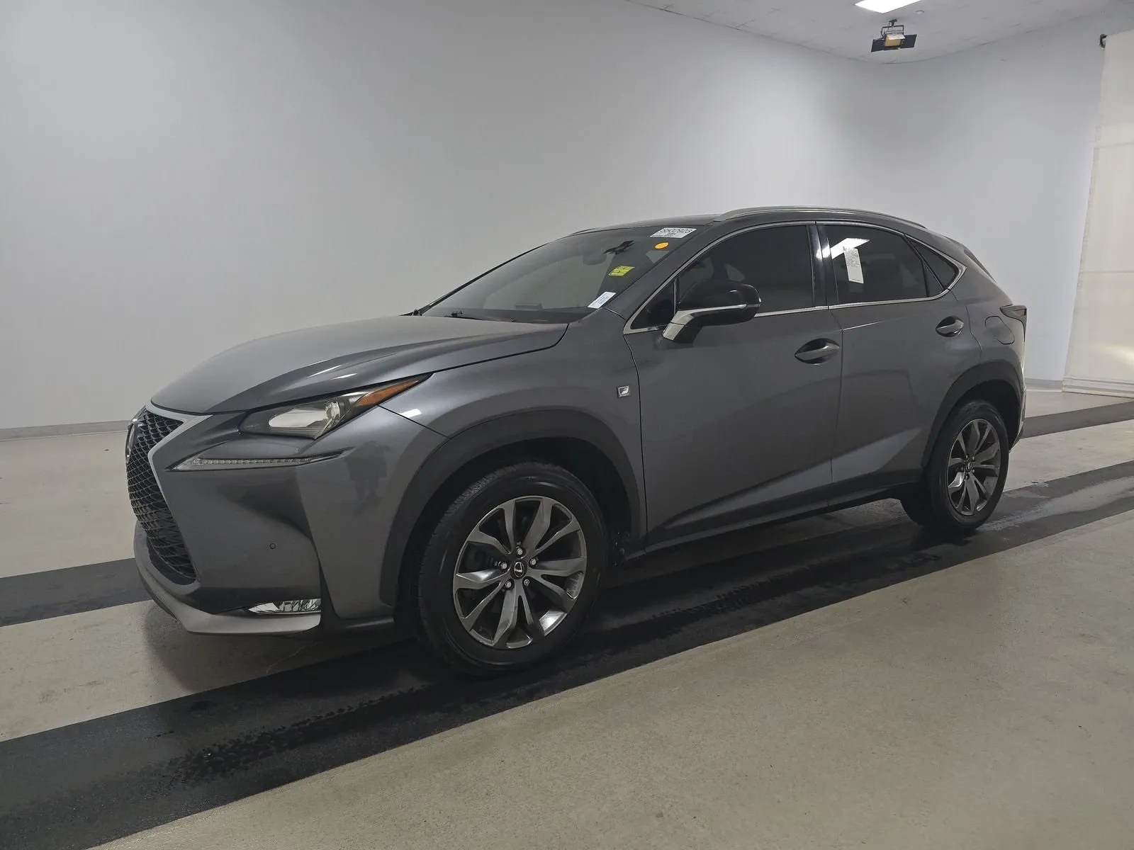2016 Lexus NX F Sport's photo