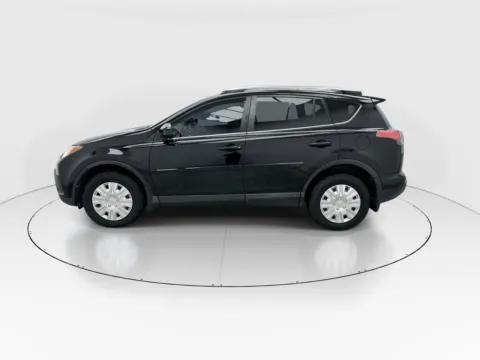 More photos of 2018 Toyota RAV4 LE at Gulliver Auto Group, TX