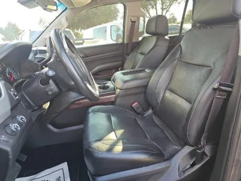 More photos of 2018 GMC Yukon SLT at Gulliver Auto Group, TX