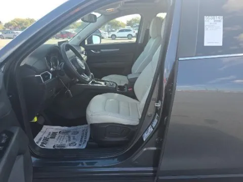 More photos of 2023 Mazda CX-5 2.5 S Preferred Package at Gulliver Auto Group, TX
