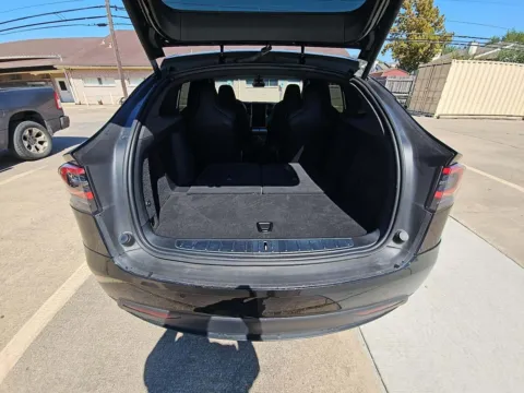 More photos of 2018 Tesla Model X 75D at Gulliver Auto Group, TX