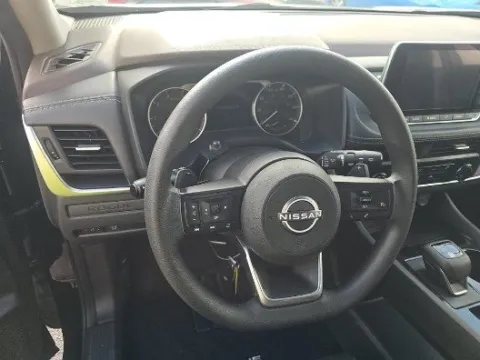 More photos of 2023 Nissan Rogue S at Gulliver Auto Group, TX