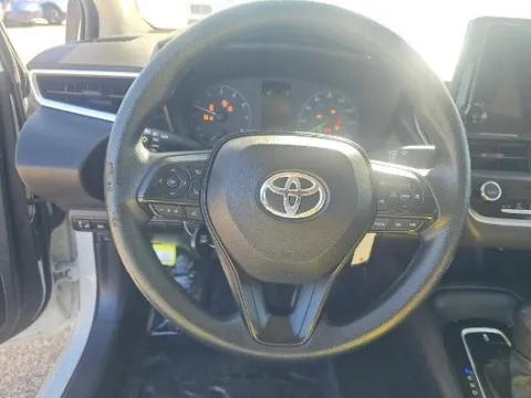 More photos of 2023 Toyota Corolla LE at Gulliver Auto Group, TX