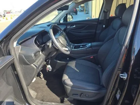 More photos of 2023 Hyundai Santa Fe SEL at Gulliver Auto Group, TX