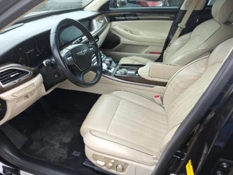 More photos of 2018 Genesis G90 3.3T Premium at Gulliver Auto Group, TX