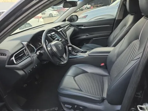 More photos of 2019 Toyota Camry SE at Gulliver Auto Group, TX