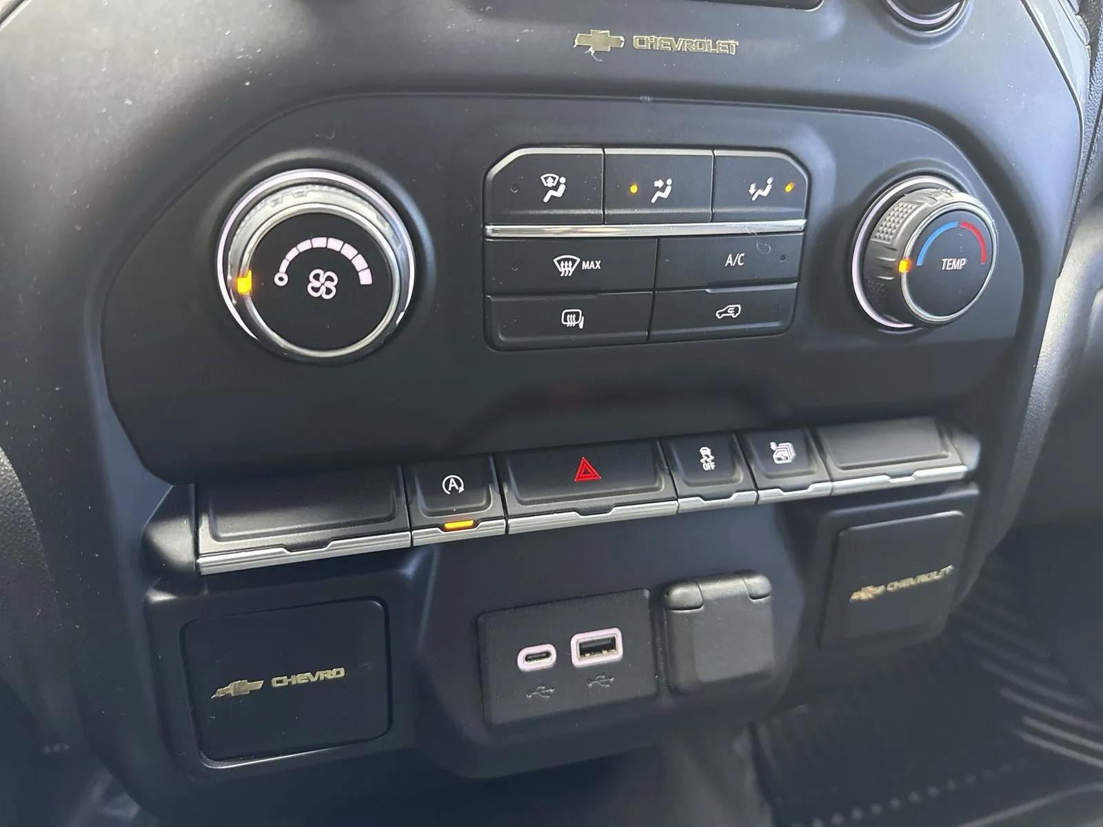 2020 Chevrolet Silverado 1500 LT - Photo 22