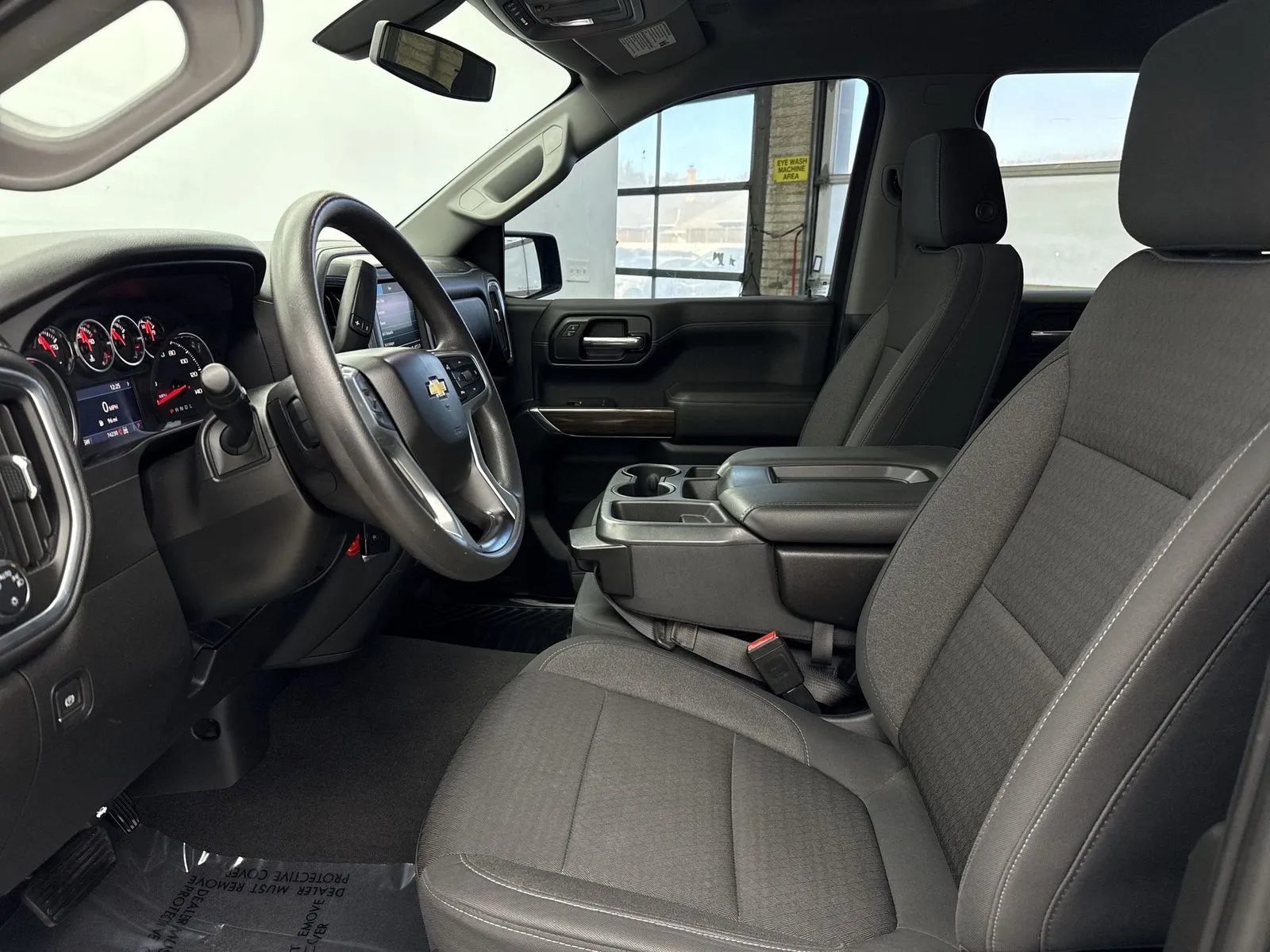 2020 Chevrolet Silverado 1500 LT - Photo 11