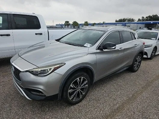 Silver 2018 INFINITI QX30 Premium for sale in Plano, TX