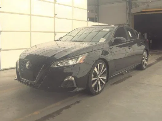 2020 Nissan Altima SR
