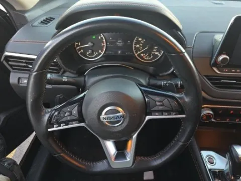 More photos of 2020 Nissan Altima 2.5 SR at Gulliver Auto Group, TX