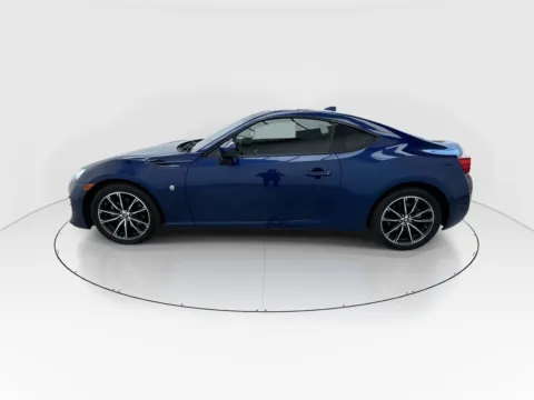 More photos of 2017 Toyota 86 at Gulliver Auto Group, TX