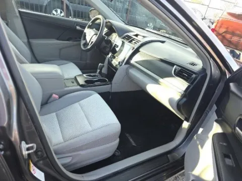 More photos of 2014 Toyota Camry LE at Gulliver Auto Group, TX