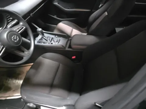 More photos of 2021 Mazda Mazda3 2.0 at Gulliver Auto Group, TX