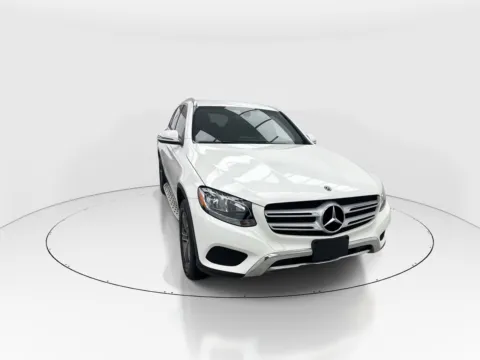 Photos of 2019 Mercedes-Benz GLC 300 for sale in Plano, TX at Gulliver Auto Group