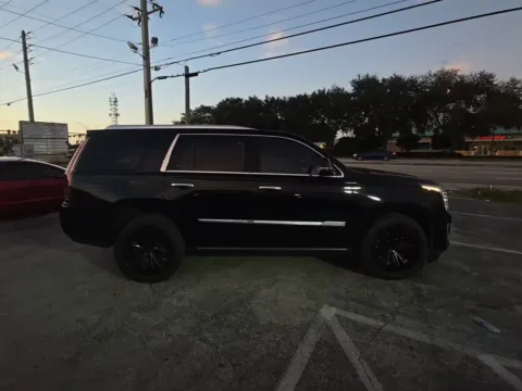 Photos of 2019 Cadillac Escalade Platinum Edition for sale in Plano, TX at Gulliver Auto Group