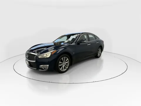 More photos of 2019 INFINITI Q70 3.7X at Gulliver Auto Group, TX